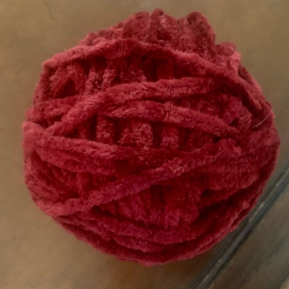 Assorted Chenille Yarn - Picture 9 of 9